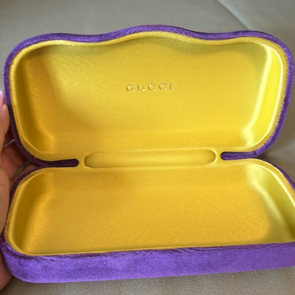 Gucci sunglasses case - Picture 3 of 8
